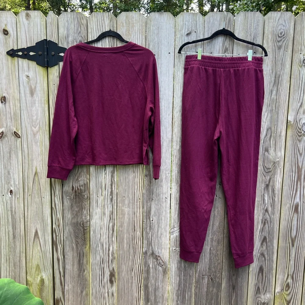VICTORIAS SECRET Waffle Knit Wine Pajama Set Women’s Medium NWT NEW Flat